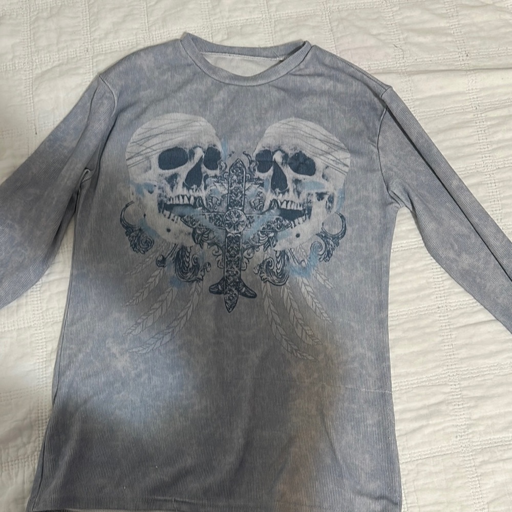 Women’s Vintage fairy grunge Gray Long Sleeve y2k skull with cross shirt